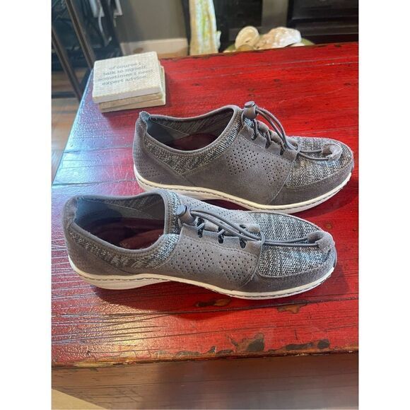 AETREX Gray Leather Cloth Bungie Lace Sneakers Comfort Orthotic Women’s size 5 - Picture 3 of 6